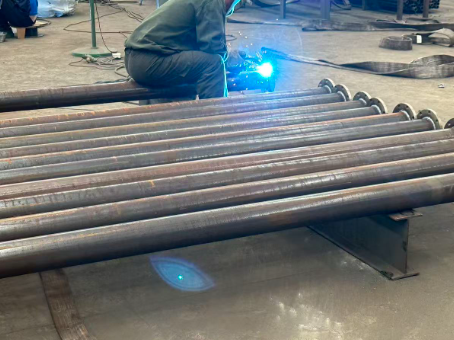 沈阳20#无缝注浆管加工108*6钢花管棚管